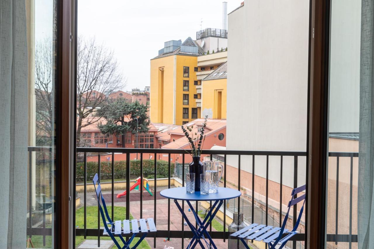 Daplace - Portaluppi Apartment Milan Bagian luar foto