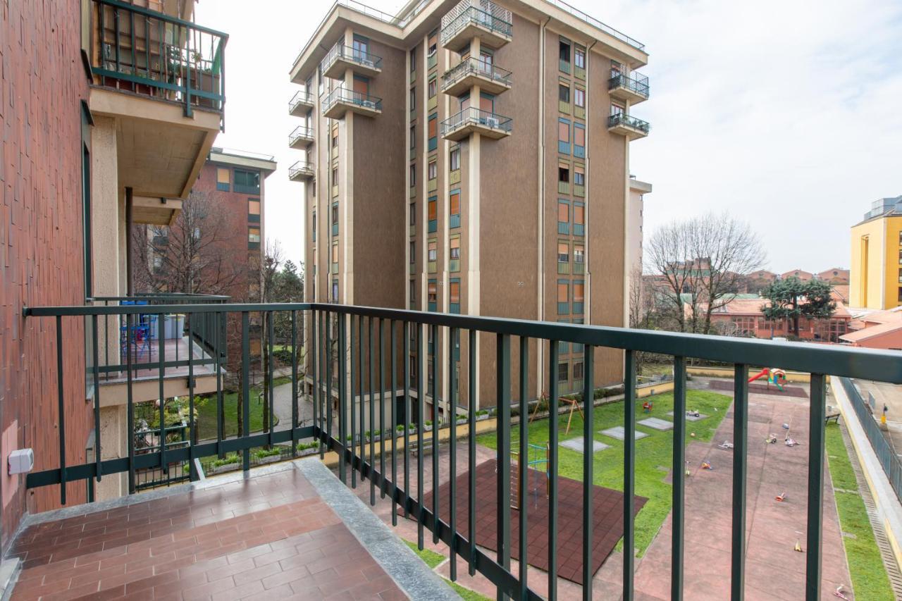 Daplace - Portaluppi Apartment Milan Bagian luar foto
